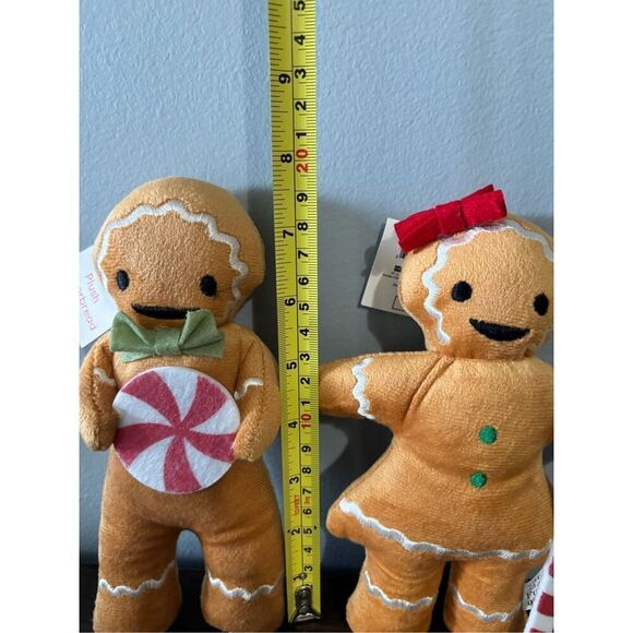 Target Bullseye plush gingerbread boy and girl with peppermint candy set of two - Picture 4 of 6
